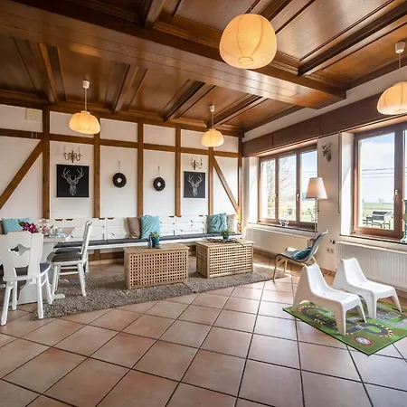 Getaway 펜션 Gouvy