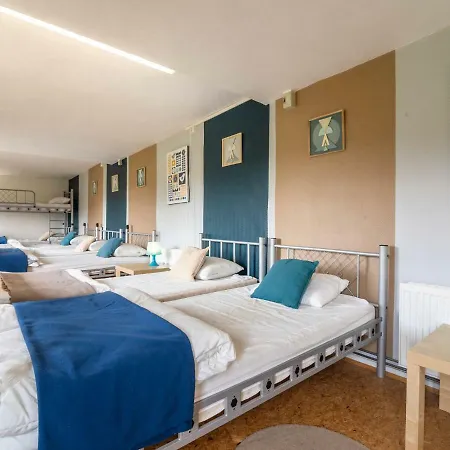 Ferienhaus Spacious In With Garden *