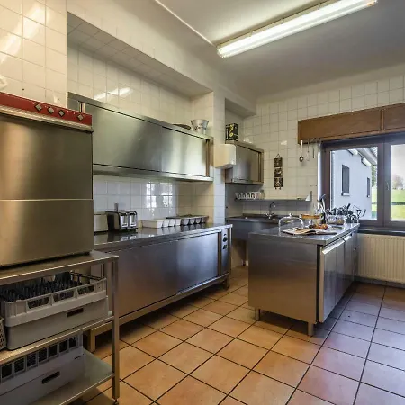 Ferienhaus Spacious In With Garden *
